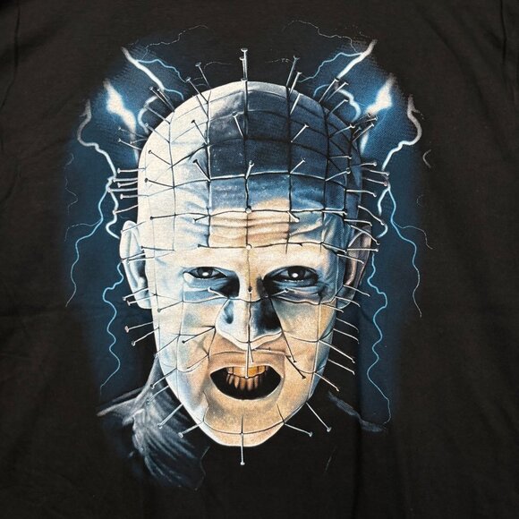 Hellraiser Pinhead the Hell Priest  T-shirt size large - Picture 2 of 4